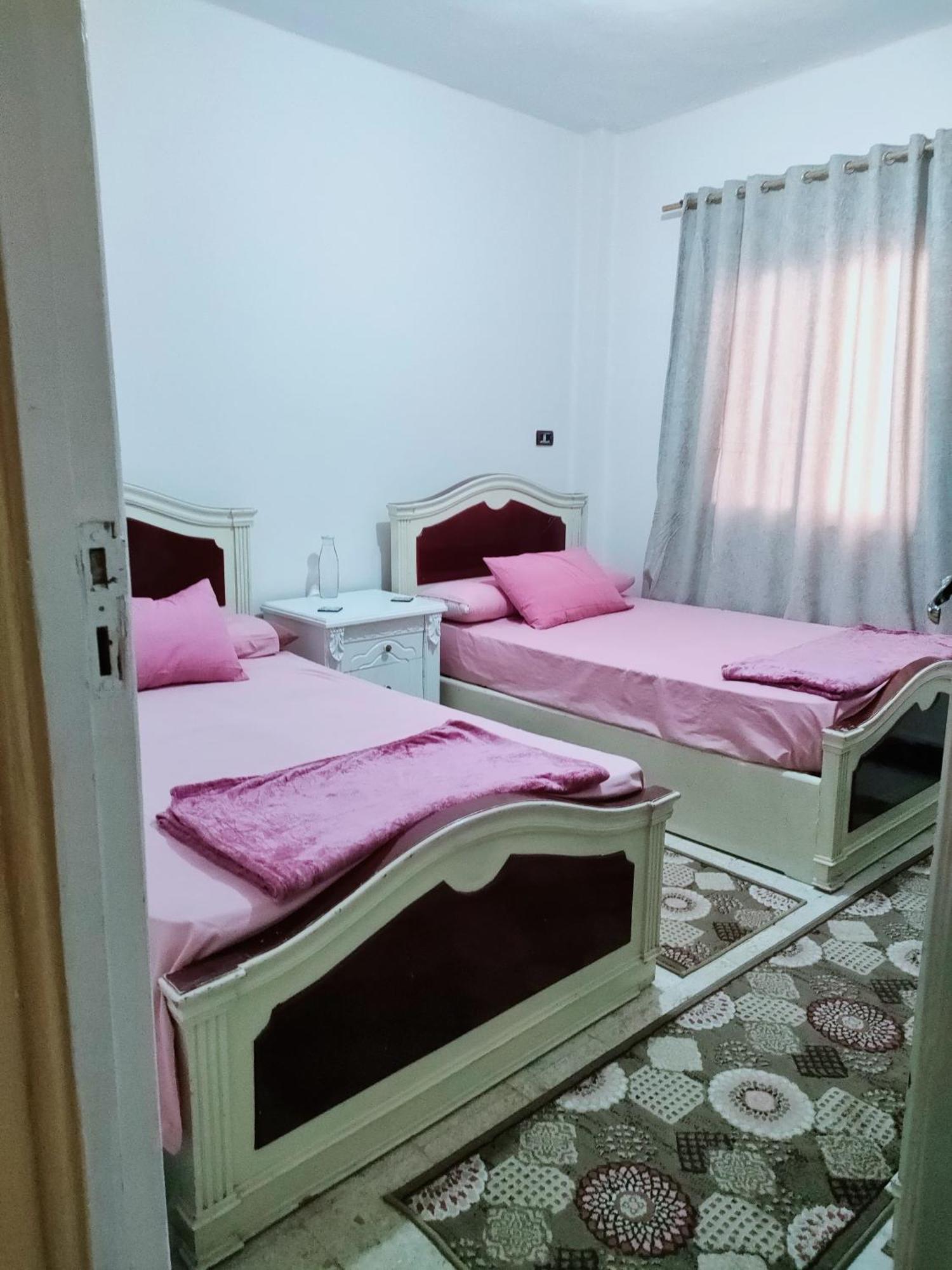 Guc View Female-home Apartment